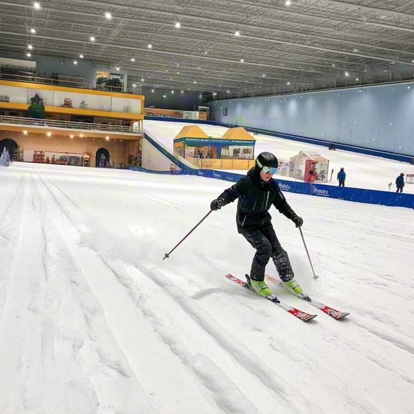 室內滑雪場 室內滑雪場